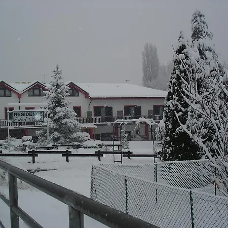 Eden Park Aparthotel