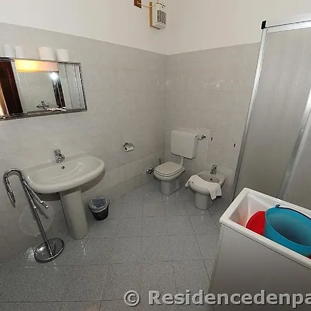 Eden Park Aparthotel